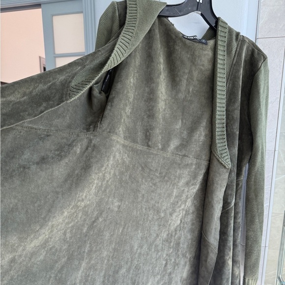 BlankNyc Faux Suede Dark Green Hoodie Cardigan - Picture 6 of 13